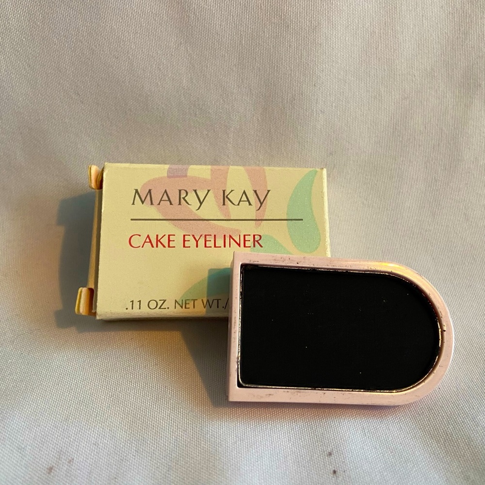 Mary Kay Cake Eyeliner